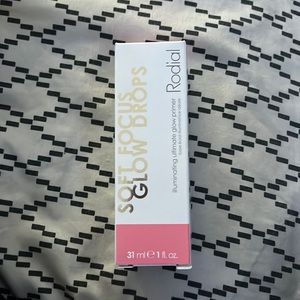 Rodial Soft Focus Glow Drops